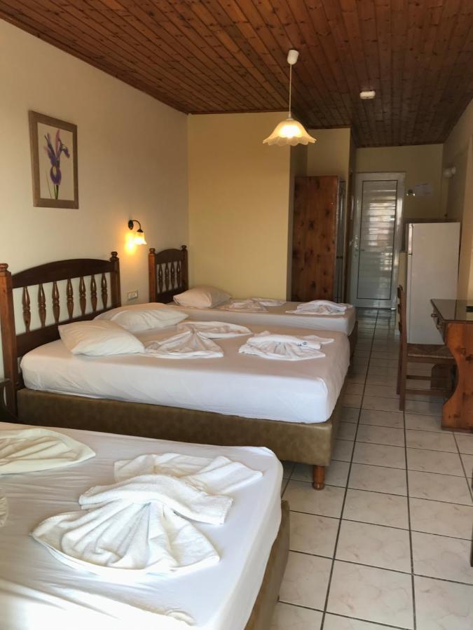 一室公寓及家庭公寓乡村旅馆 拉加纳斯 外观 照片